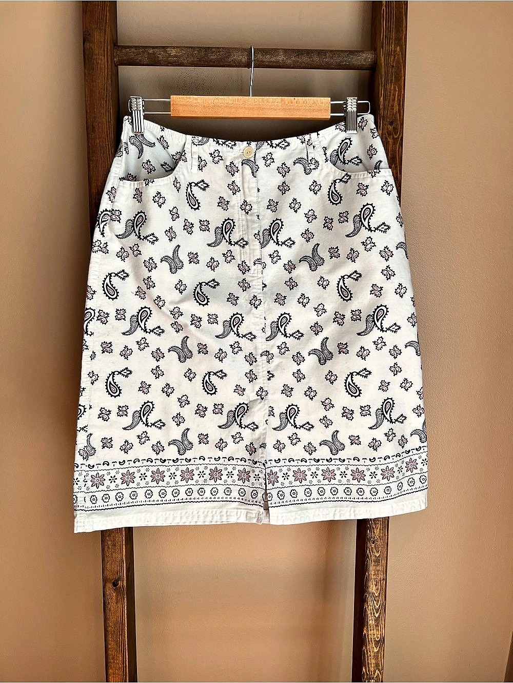 REAL Comfort Skirt Paisley Skirt Size 10